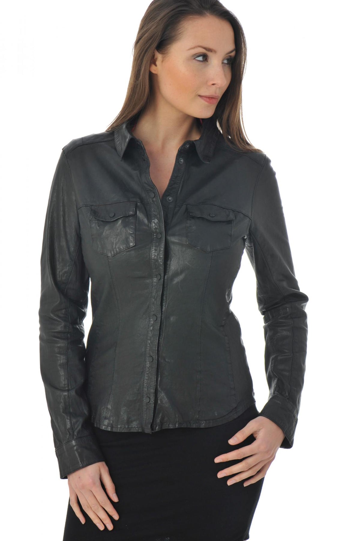 Fine leather jacket with shirt collar - Image n°6