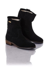  Black suede leather boots - Image n°1