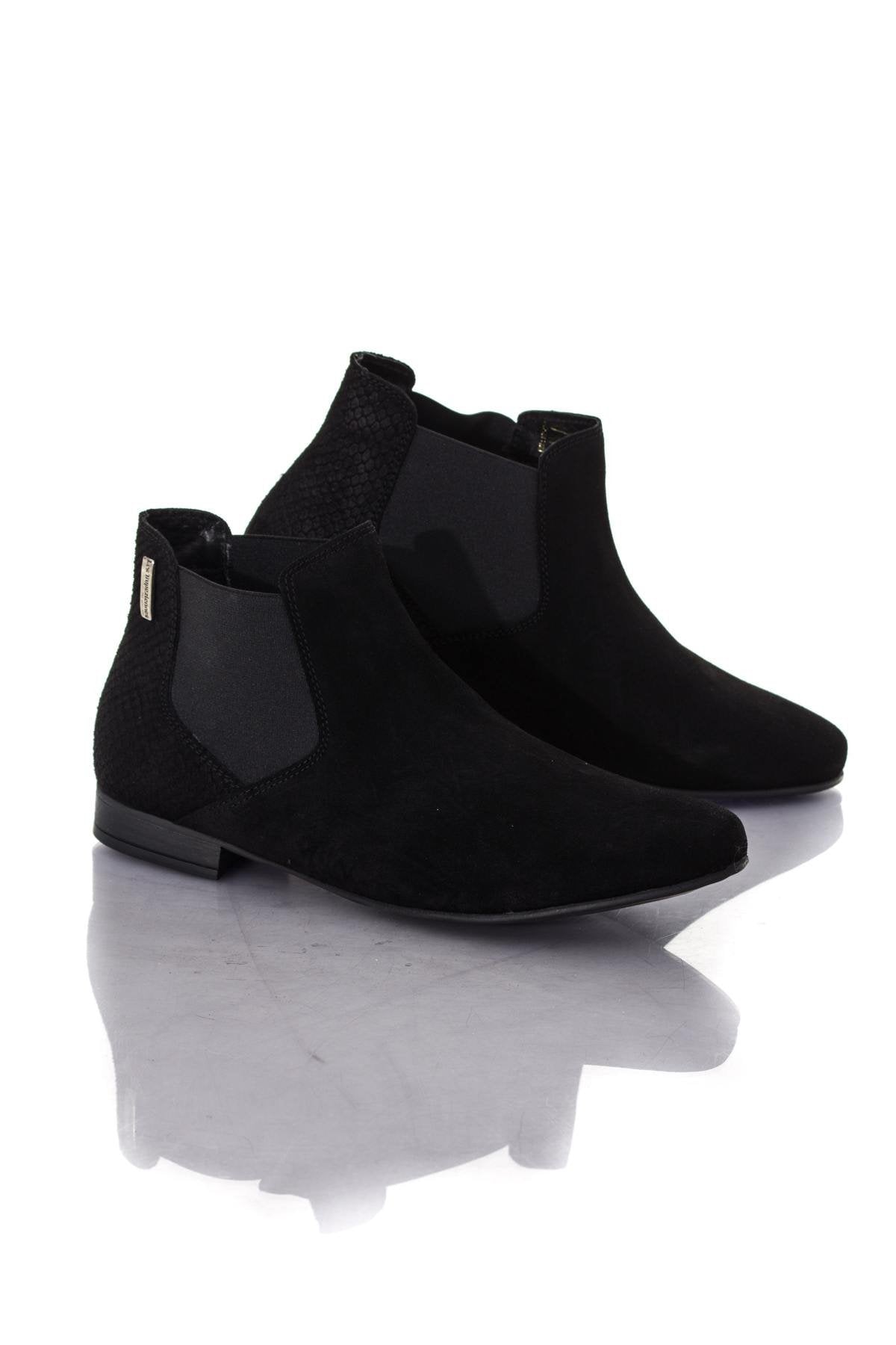 Women's black suede leather boots - Image n°1
