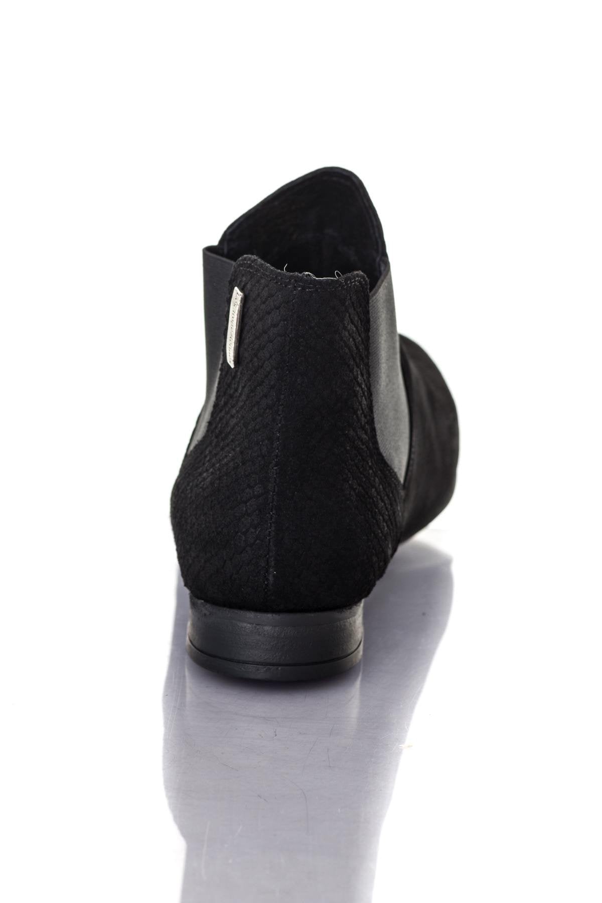 Women's black suede leather boots - Image n°6