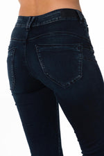Women's dark blue jeans - Image n°4