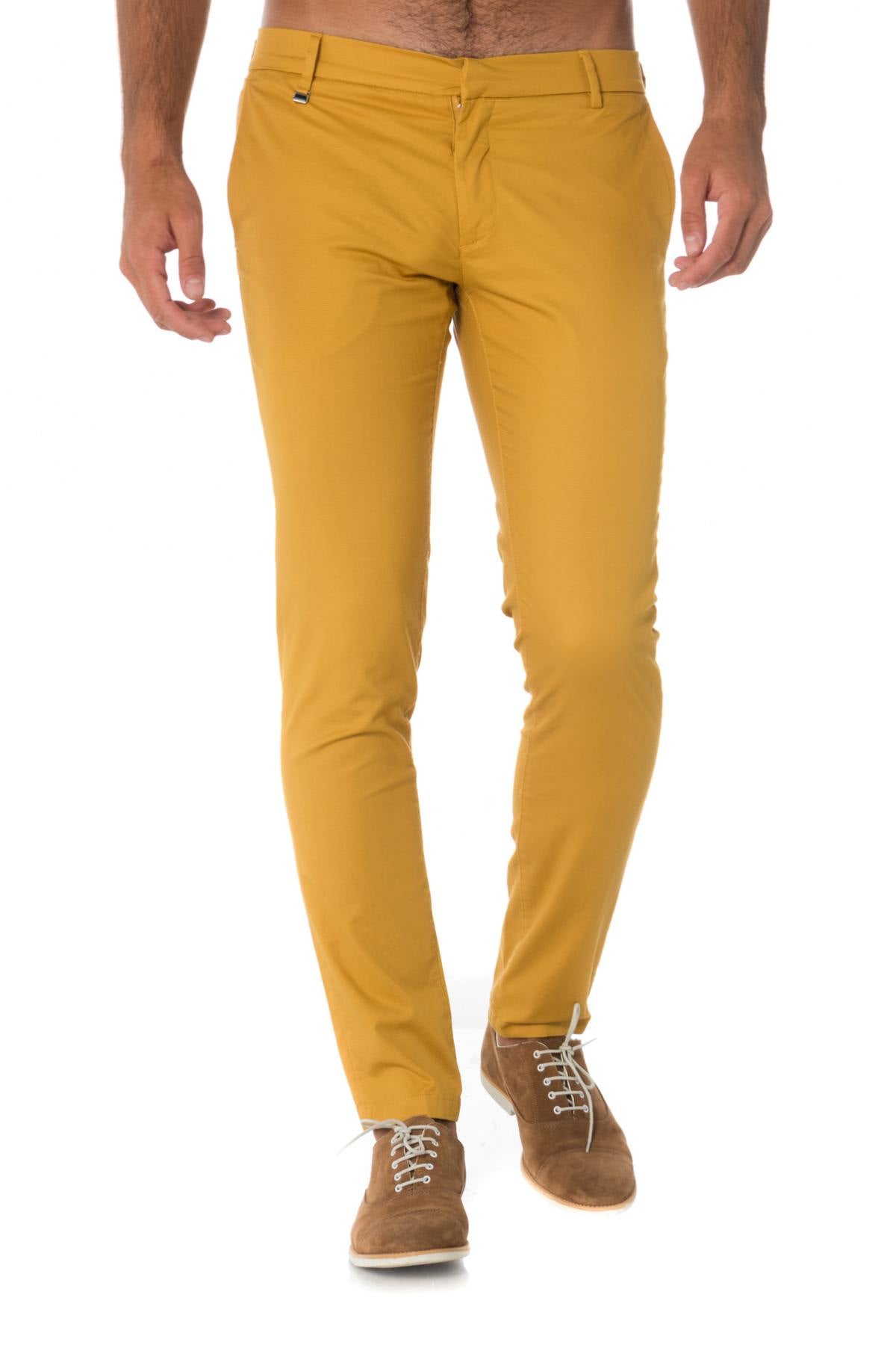 Mustard yellow skinny pleated pants - Image n°1
