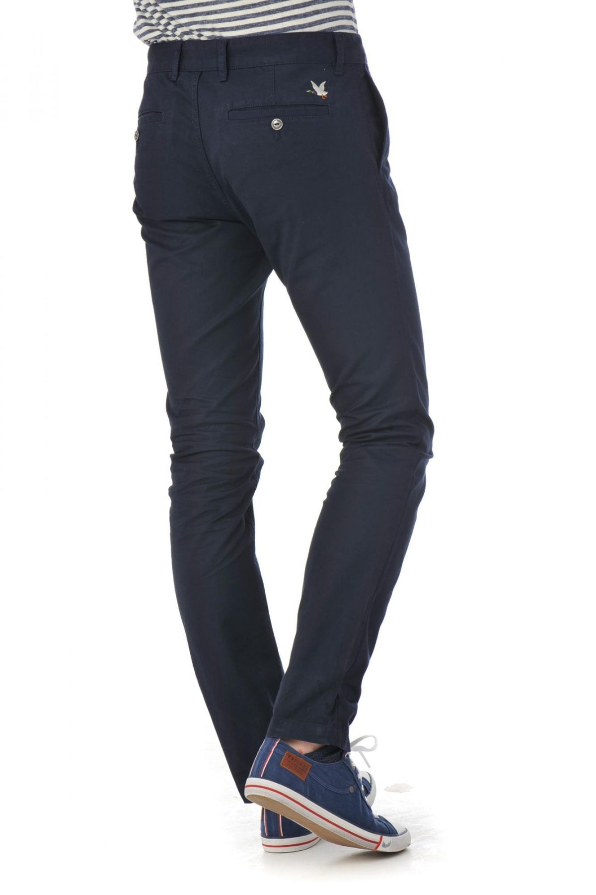 Navy blue chinos from the Chevignon brand - Image n°3