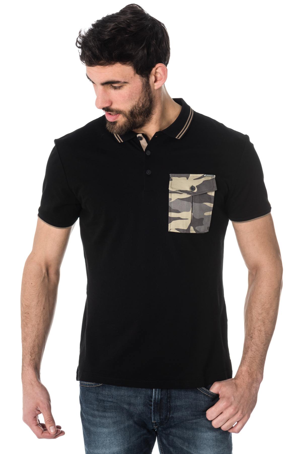 Black polo shirt with contrasting camouflage print pocket - Image n°1