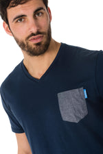 Blue t-shirt with denim effect pocket - Image n°4