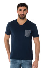 Blue t-shirt with denim effect pocket - Image n°1