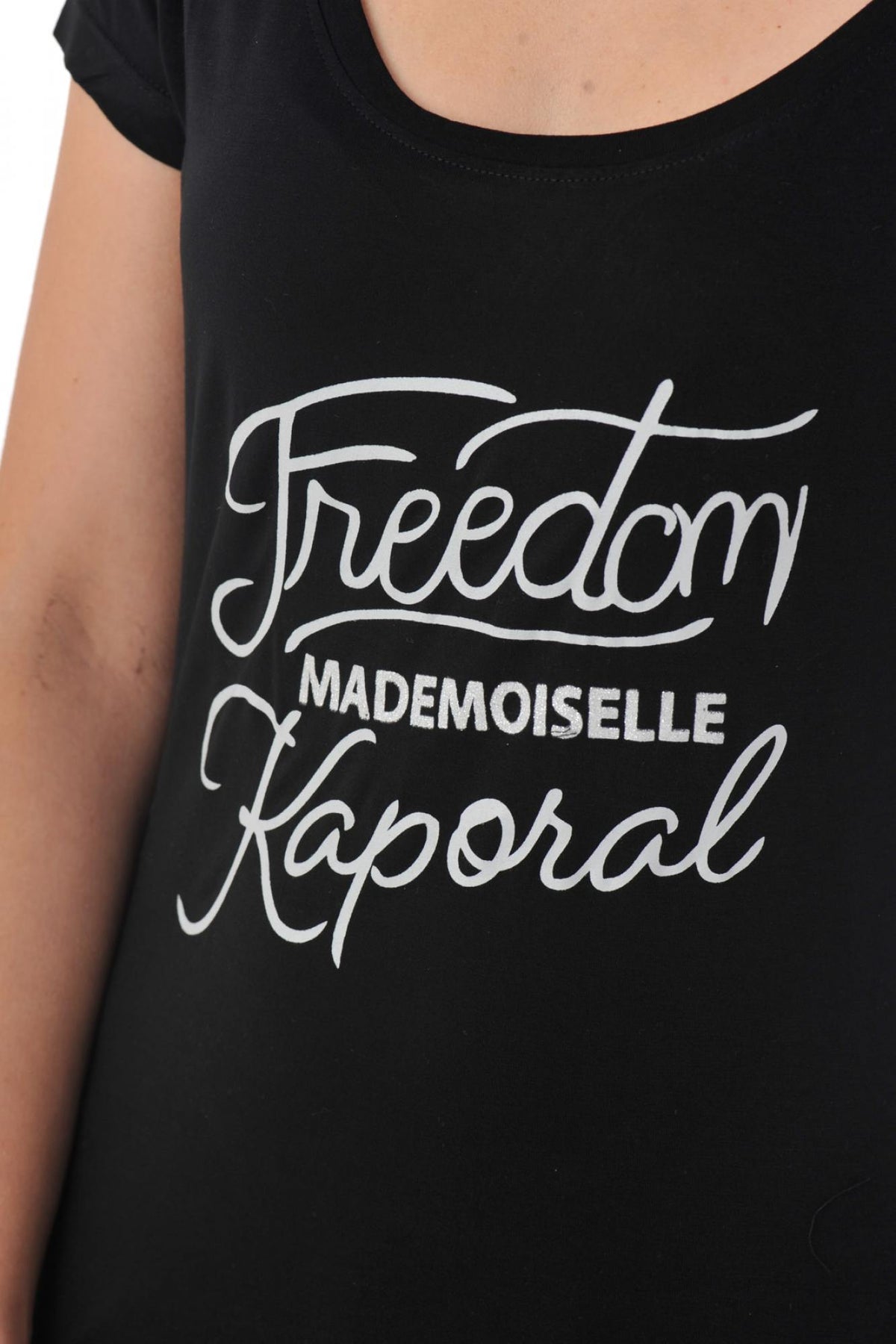 Women's black short-sleeved t-shirt - Image n°4