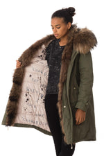 Khaki parka with raccoon fur - Image n°7