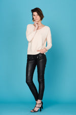 Fine knit V-neck sweater - Image n°2