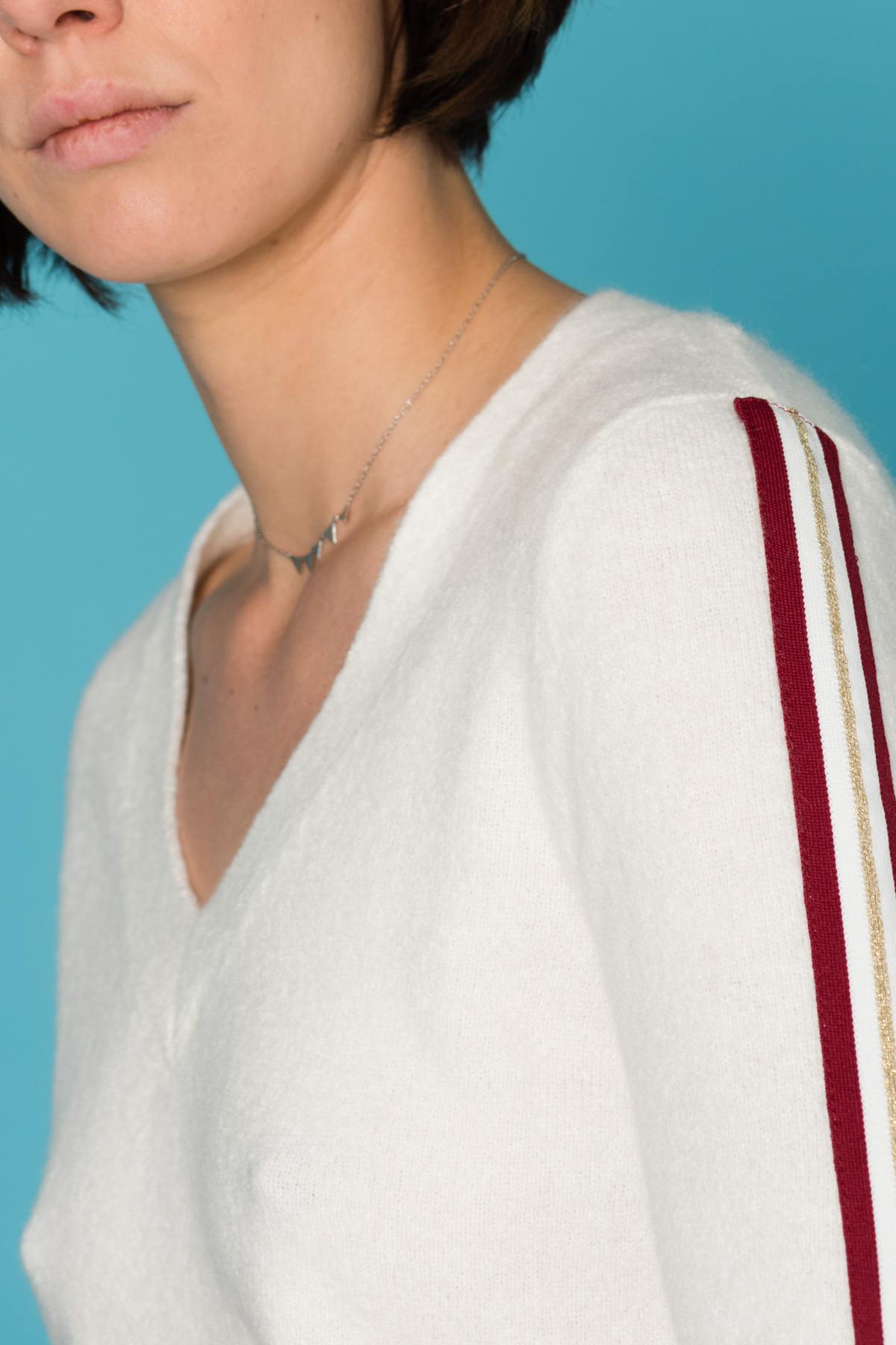Ecru V-neck sweater - Image n°5