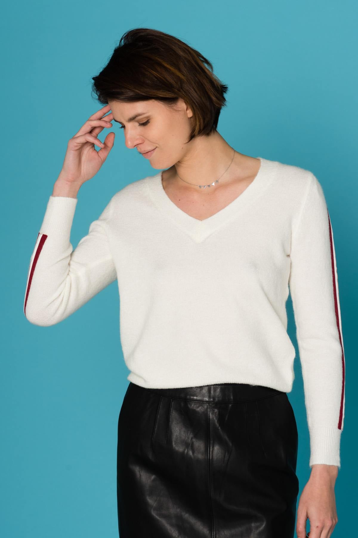 Ecru V-neck sweater - Image n°4