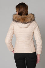 Fine and light women's down jacket in sheepskin leather - Image n°15
