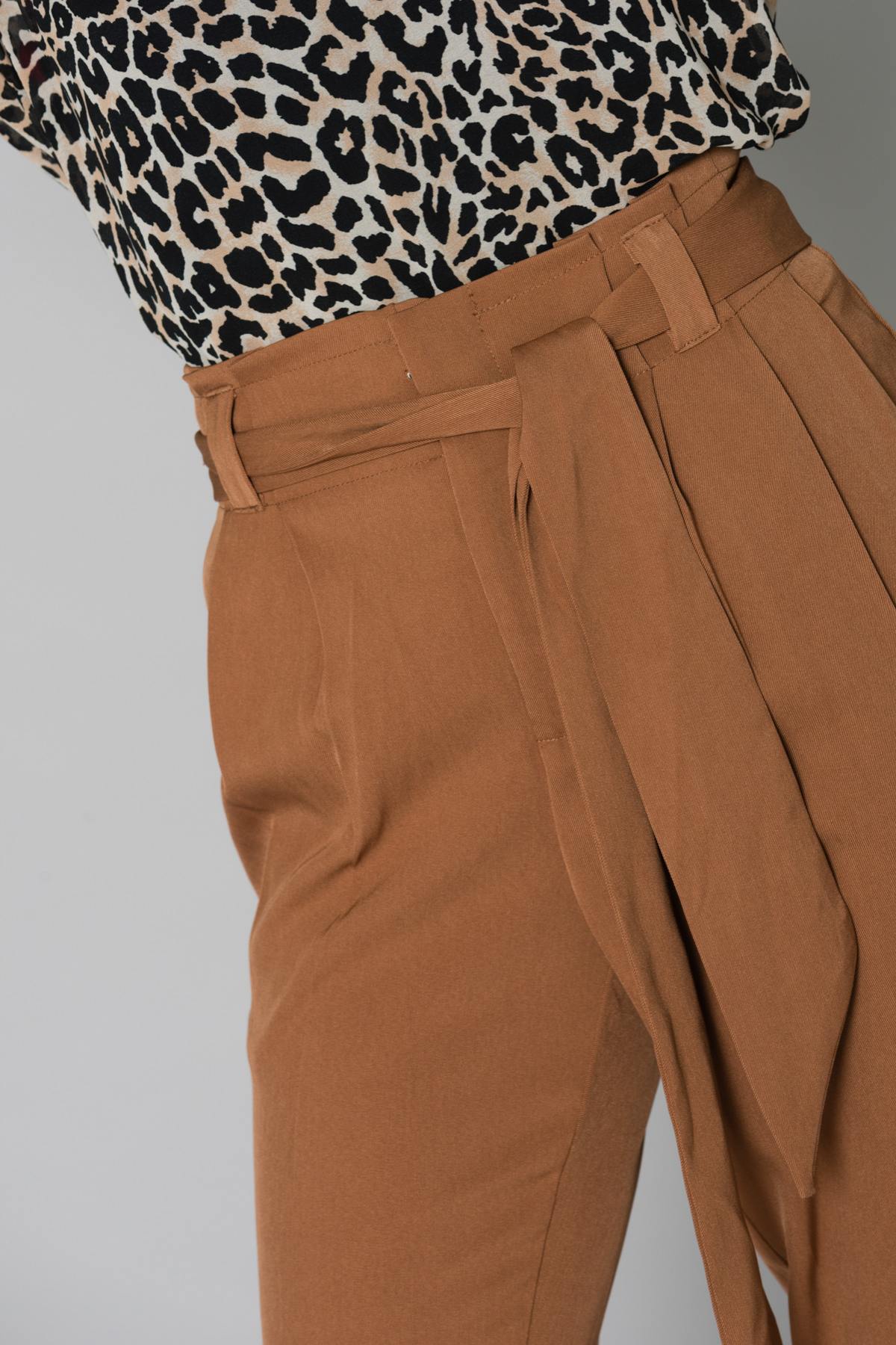 7/8 pants with cuffs - Image n°6