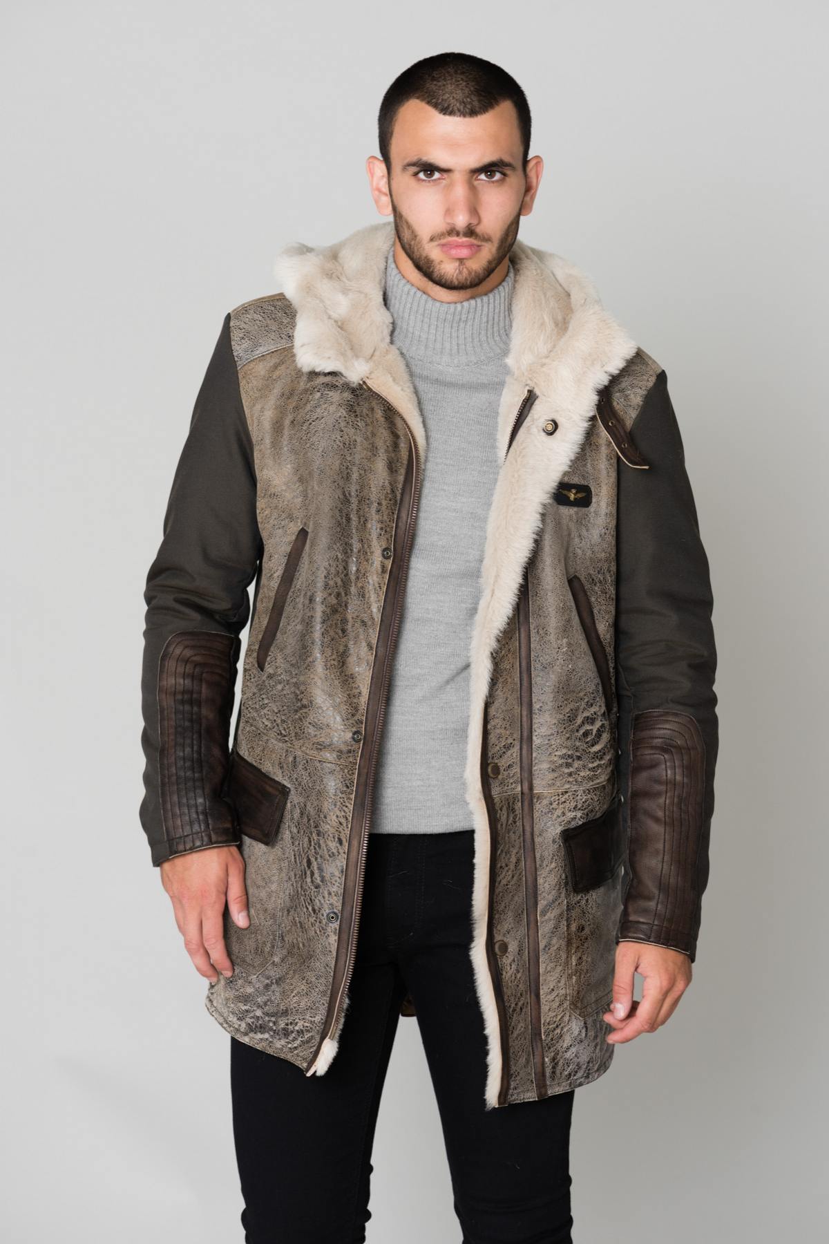 Sheepskin and textile parka - Image n°2