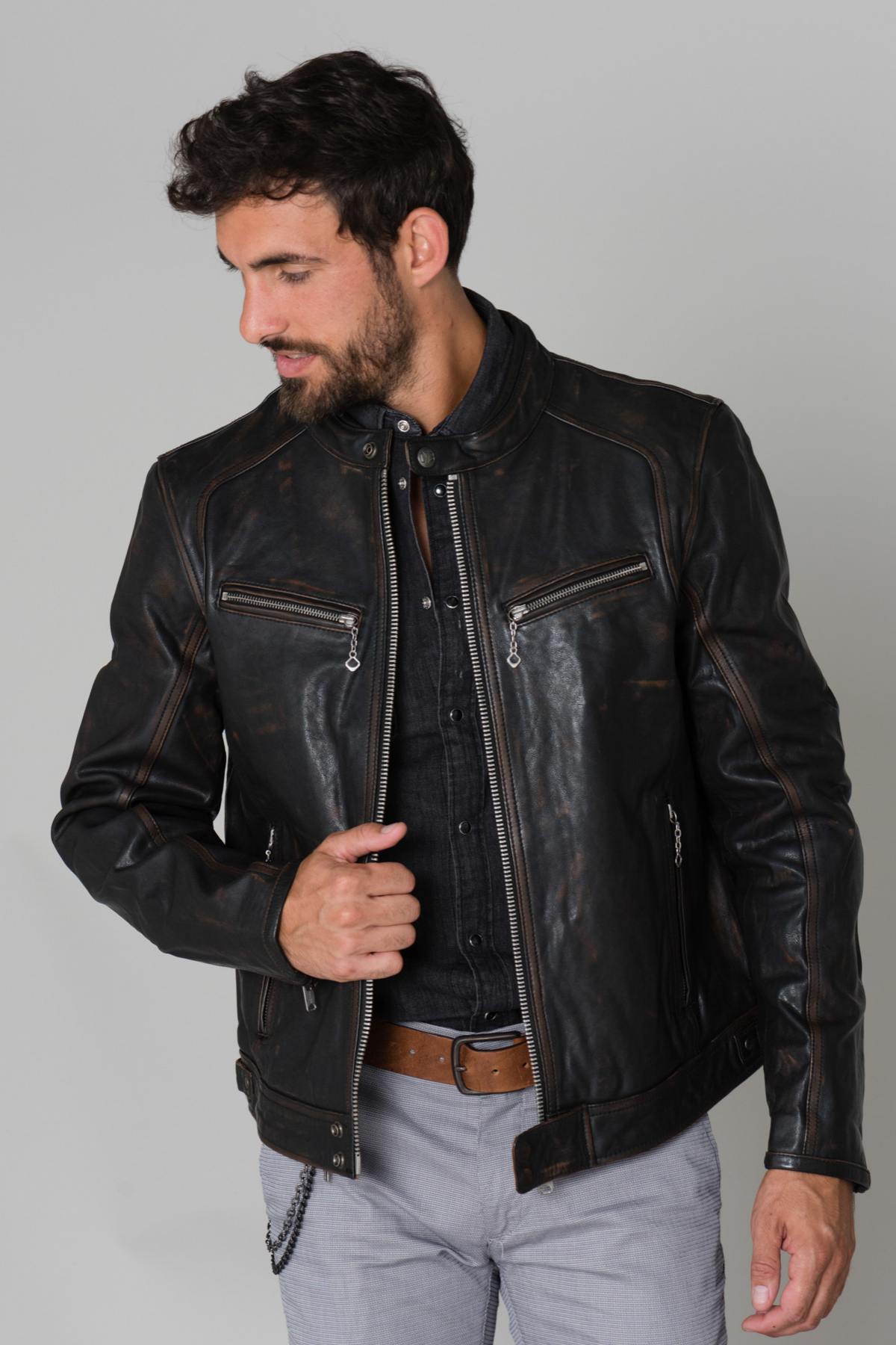  Round-neck leather jacket - Image n°1