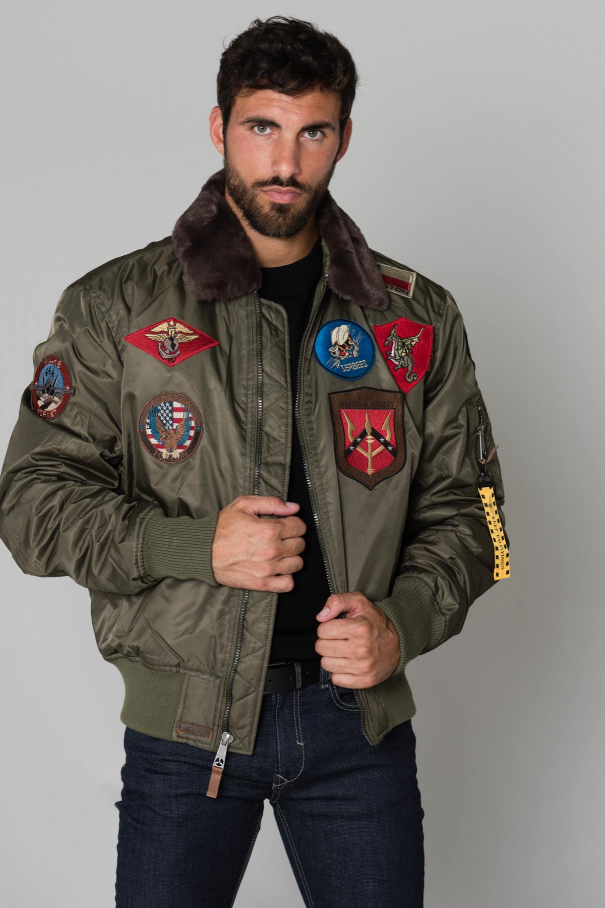 Men's jacket with patches - Image n°1