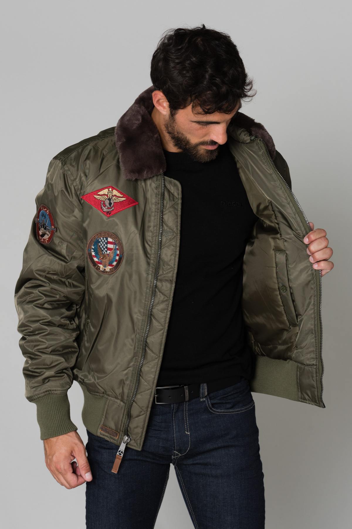 Men's jacket with patches - Image n°5