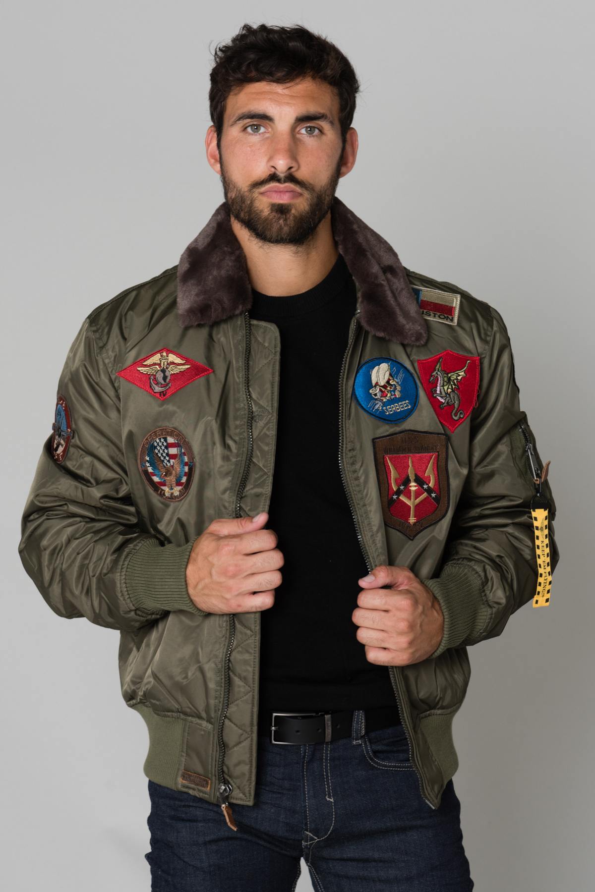 Men's jacket with patches - Image n°6