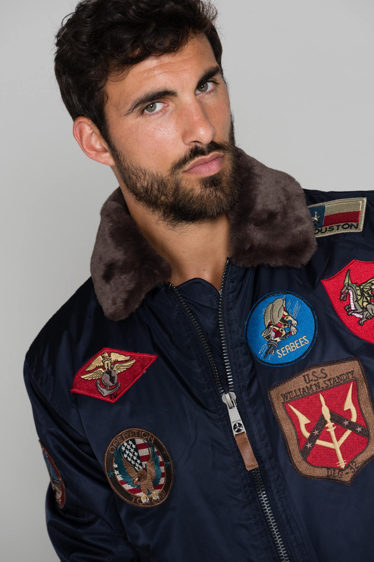 Navy blue jacket with patches - Image n°9