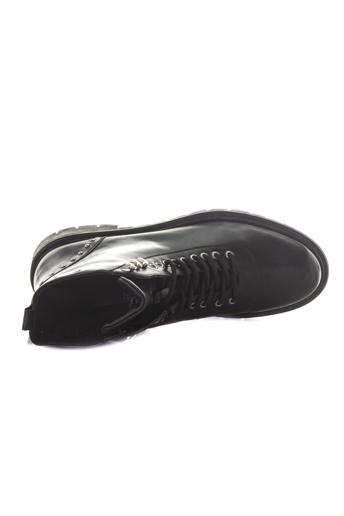  Leather high tops - Image n°3