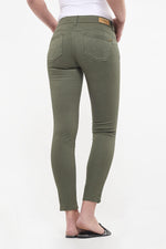 Khaki-colored slim 3/4 jeans - Image n°2