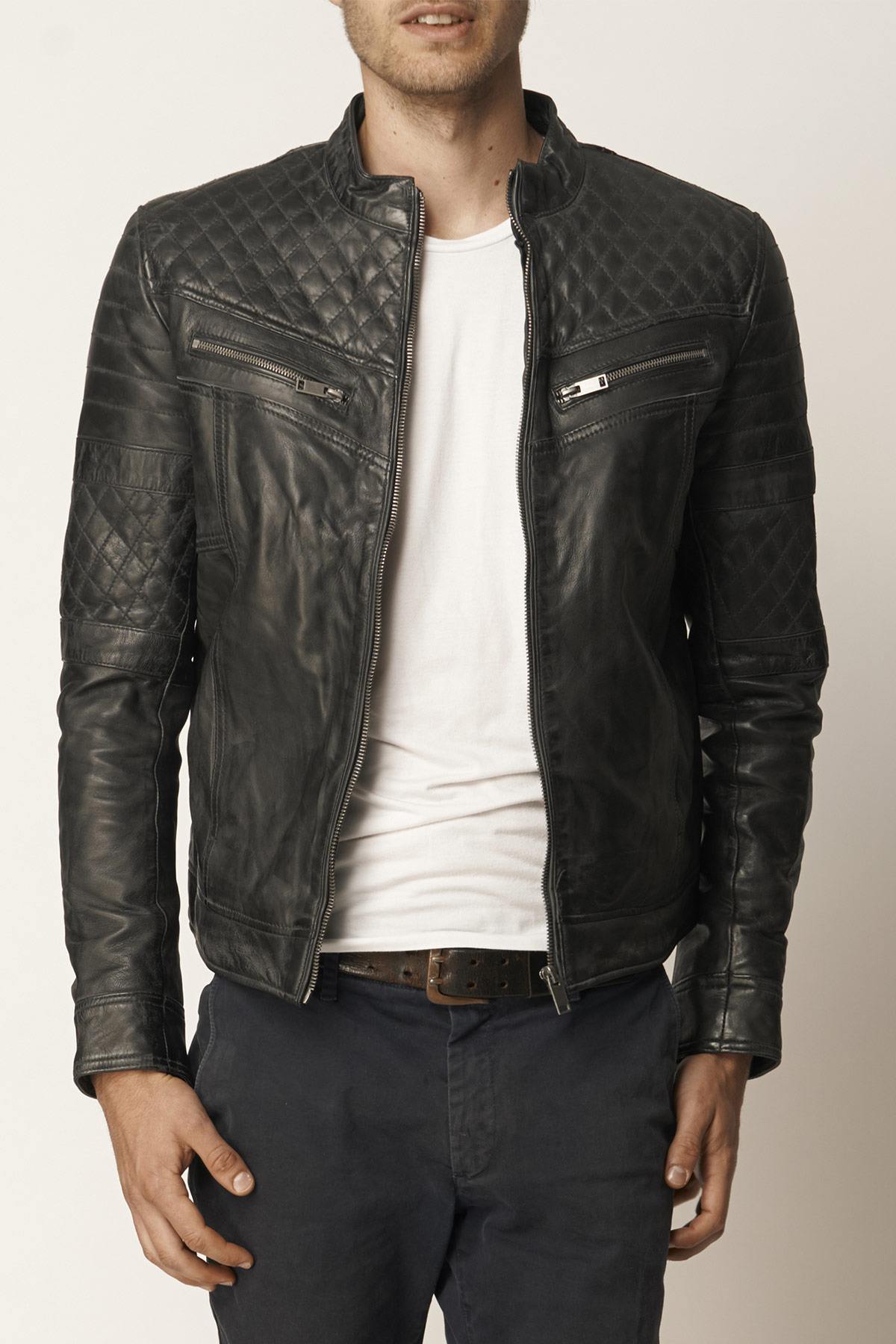Distressed black leather quilted jacket - Image n°4