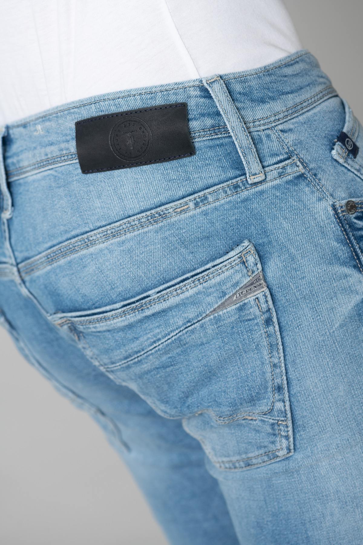Washed light blue straight jeans - Image n°2