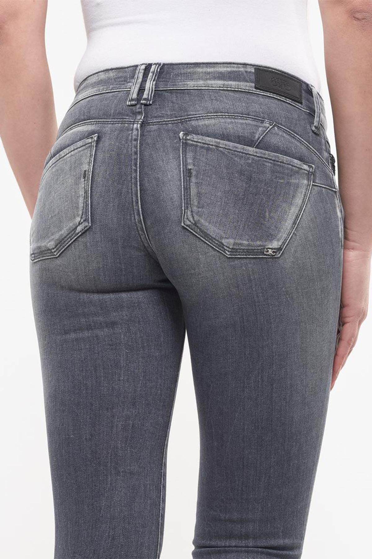 Slim stretch jeans with push-up effect - Image n°4
