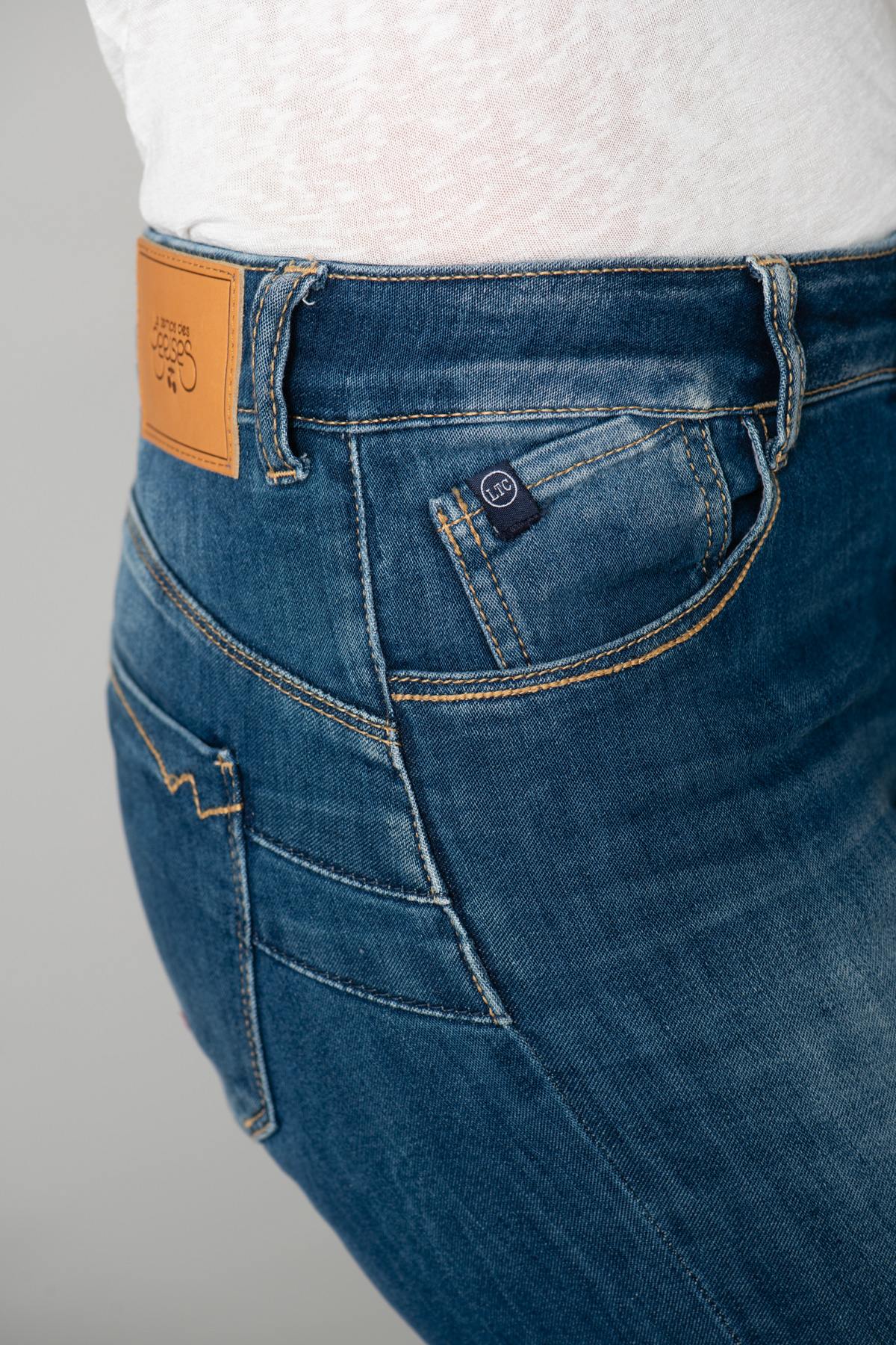 Slim washed blue jeans - Image n°2