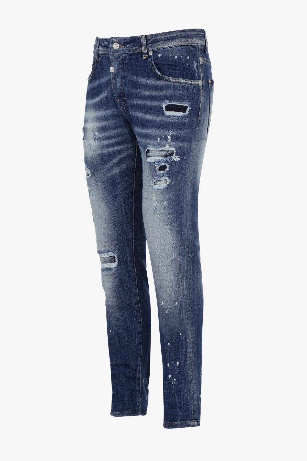 Destroyed faded blue jeans - Image n°5