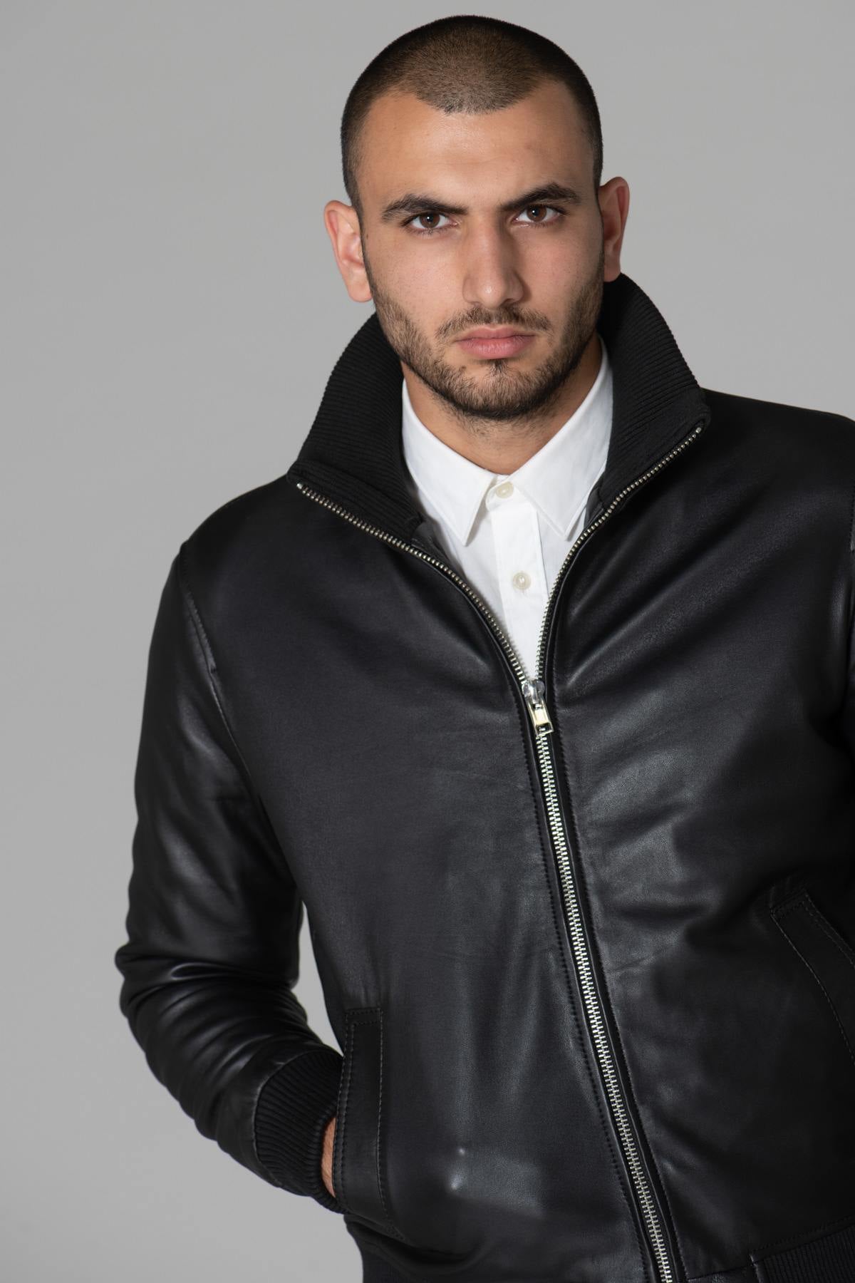 Black sheepskin leather jacket with stand-up collar - Image n°2
