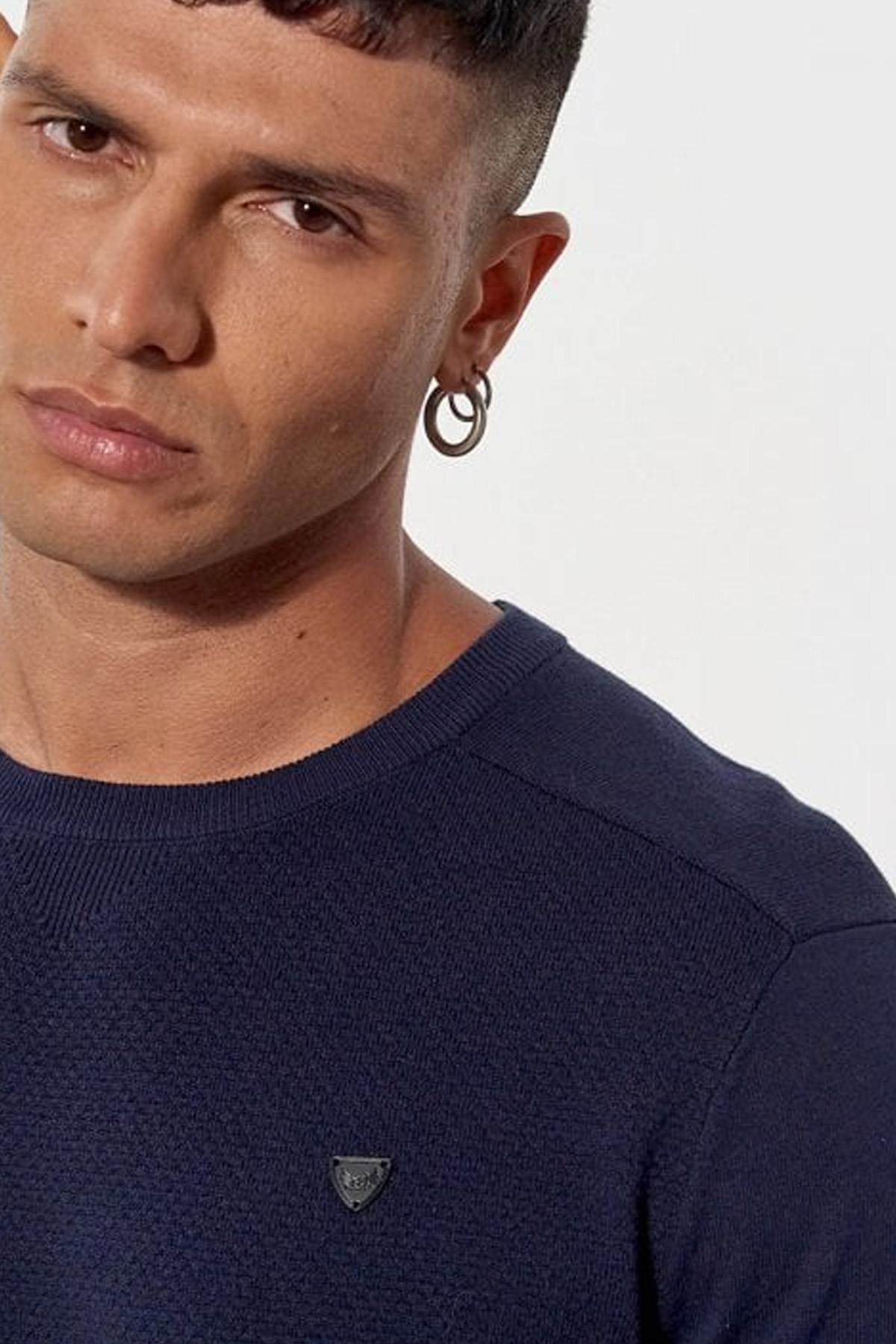 Navy knitted sweater with round neck - Image n°2
