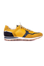 Yellow sneakers - Image n°9