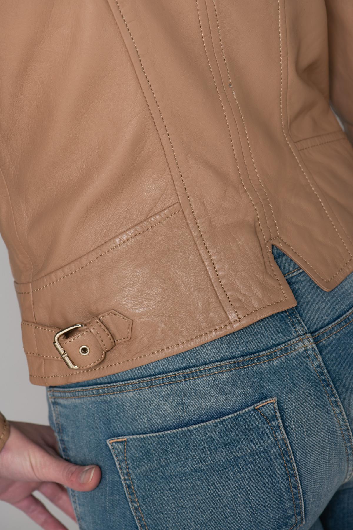 Light brown round neck jacket - Image n°17