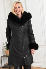 Women's black 7/8 wool lambskin coat - Image n°3