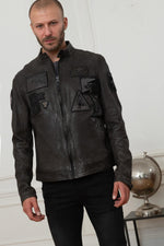 Patched military leather jacket - Image n°3