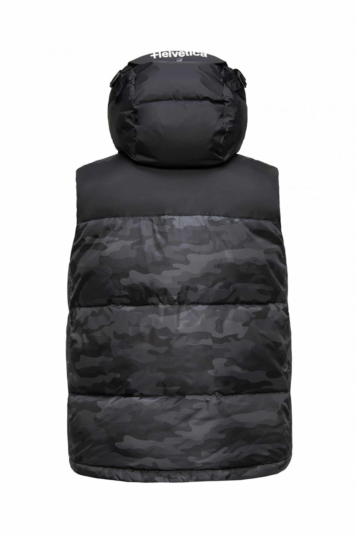 Camouflage pattern sleeveless hooded jacket - Image n°4