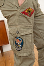 Khaki military pants with patches - Image n°2