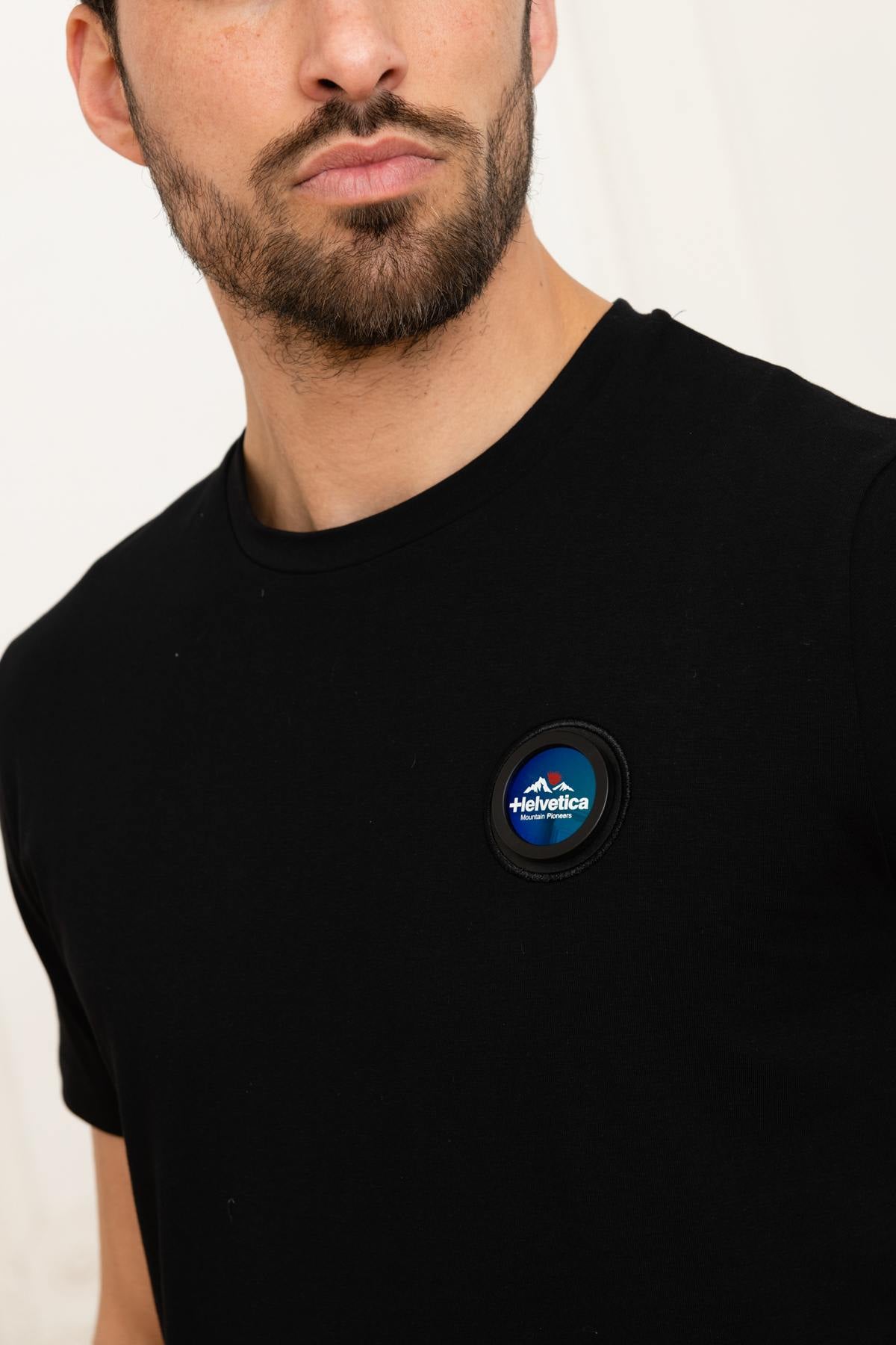 Men's black sportswear t-shirt - Image n°2